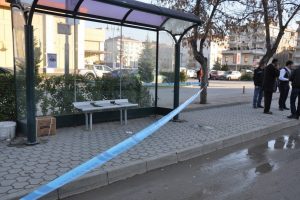Bursa'da ş&uuml;pheli paketten bakın ne &ccedil;ıktı!