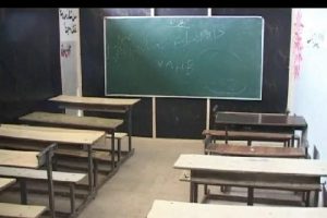 IŞİD okula saldırdı 3 kişi &ouml;ld&uuml;!