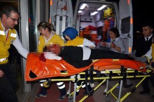 15 yaşındaki lise &ouml;ğrencisi silahla kendini vurdu
