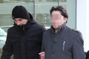 Kredi kartı borcu i&ccedil;in hırsızlık yapmış
