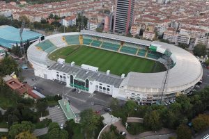 Atat&uuml;rk Stadyumu'nun yerine ne yapılacak tartışması