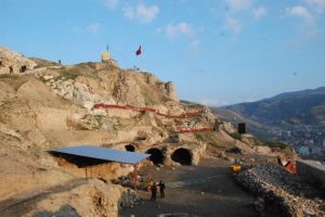 Kont Dracula'nın esir tutulduğu kalede gizli ge&ccedil;it