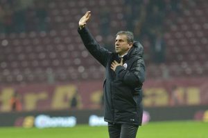 Galatasaray'ın y&uuml;z&uuml; Hamzaoğlu ile g&uuml;ld&uuml;