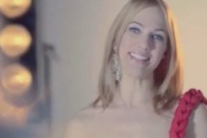 Meryem Uzerli Star TV yeni yıl &ccedil;ekimi...