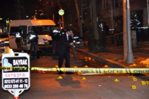 Şişli'de silahlı saldırı: 2 &ouml;l&uuml;