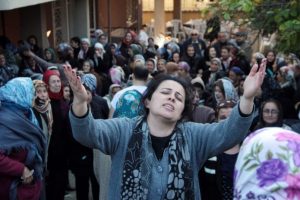 Bu acıya y&uuml;rek dayanmaz