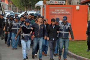 Sahte i&ccedil;ki ş&uuml;phelileri adliyeye sevk edildi