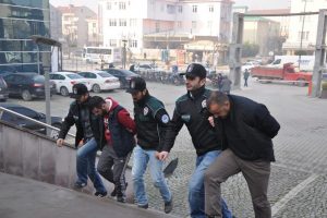 Bursa'da yılbaşı &ouml;ncesi b&uuml;y&uuml;k operasyon!
