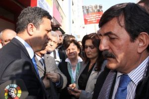 CHP'liler ile polis arasında gerginlik