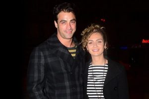 Sarp Levendoğlu ve Birce Akalay'ın doğum g&uuml;n&uuml; pozu