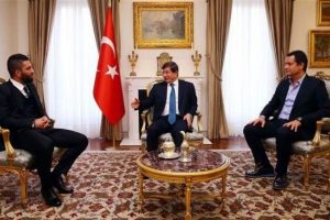 Arda Turan ve Acun'dan Başbakan Davutoğlu'na ziyaret