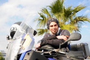 Motosikletle d&uuml;nya turu