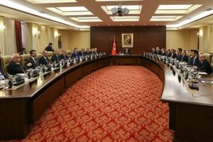H&uuml;k&uuml;metten se&ccedil;imler &ouml;ncesinde b&uuml;y&uuml;k hamle!