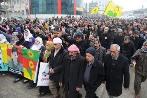 Şengal'deki &ccedil;atışmada &ouml;len PKK'lı Cizre'de defnedildi