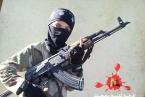 Cesur &ccedil;ocuk IŞİD'i alt edebilmek i&ccedil;in &ouml;yle bir numara yaptı ki!