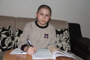 Bursalı Samet'in yaşaması i&ccedil;in 6 g&uuml;nde 10 bin lira lazım!