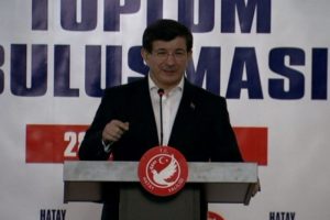 Davutoğlu: "Hi&ccedil;bir zaman iflah olmaz"