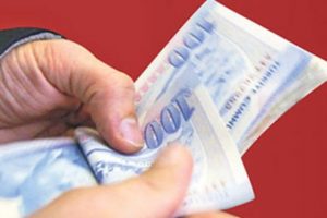 İş&ccedil;inin tazminatını &ouml;demeyen yandı