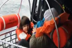 "Yanan feribotta 35 yolcumuz var"