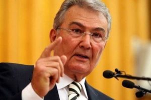 Baykal'dan CHP'lilere uyarı 'Artık son verelim'