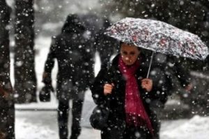 Bursa'ya lodos ve yağmurun ardından kar geliyor