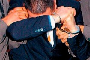 '&Ouml;l&uuml;m listesi' hazırladı &ouml;nce kendisi &ouml;ld&uuml;r&uuml;ld&uuml;