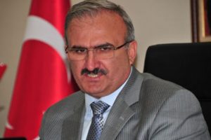 Bursa'da valiyi istifaya davet ettiler