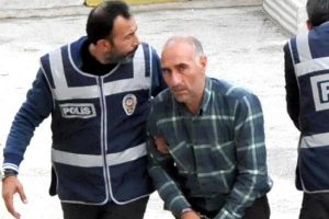 Eşini doğum g&uuml;n&uuml;nde &ouml;ld&uuml;ren sanığa...