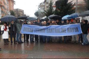 Bursa'da kar altında eylem