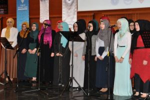 Gurbet&ccedil;i &ccedil;ocuklar Bursa'da mest etti