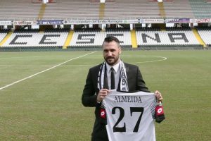 Hugo Almeida Yunanistan yolcusu
