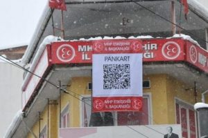 Kodu &ccedil;&ouml;z&uuml;nce &ccedil;ıkan yazı herkesi şaşırttı!