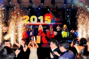 2015'e S&uuml;perstar'la 'merhaba'..