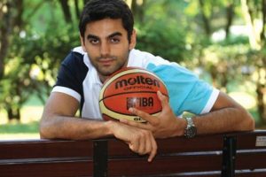 Hakan Demirel Uşak Sportif'te
