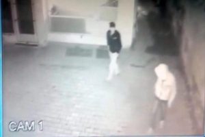 Aşevi hırsızını g&uuml;venlik kamerası ele verdi!
