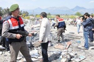 Se&ccedil;im sonrası yakılan evraklar temiz &ccedil;ıktı