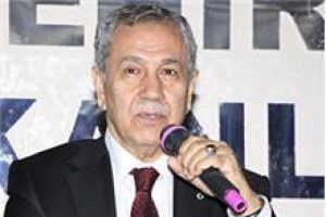 Arın&ccedil;'tan AK Parti'ye veda mesajı: Yeter kardeşim!