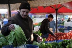 Fiyatlar u&ccedil;tu: Y&uuml;zde y&uuml;z zam