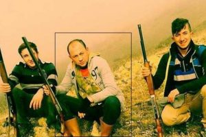 Fotoğraf paylaştıktan sonra &ouml;ld&uuml;!