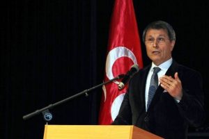 Hala&ccedil;oğlu: "Bu &uuml;lkeyi 3-5 &ccedil;apulcuya bırakmayacağız"