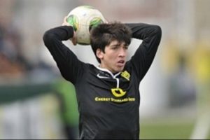 Gen&ccedil; futbolcu silahlı saldırıda &ouml;ld&uuml;