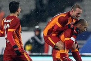 Beşiktaş ma&ccedil;larında Melo klasiği!