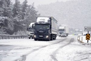 Bolu Dağı'nda kar yağışı başladı