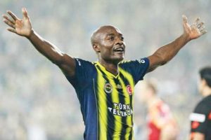 İlk yarının lideri Fenerbah&ccedil;e