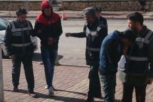 Korkun&ccedil; olay T&uuml;rkiye'de yaşandı! Tecav&uuml;z edip, parasını gasp ettiler
