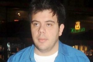 Eser Yenenler'e B&uuml;y&uuml;k Şok