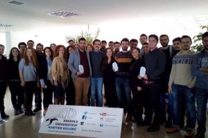 Anadolu &uuml;niversitesi kariyer kul&uuml;b&uuml;'nde yeni d&ouml;nem