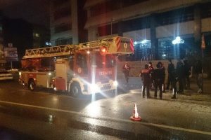 Banka şubesinde yangın paniği