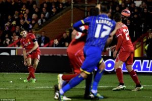 Liverpool'u Gerrard sırtladı!