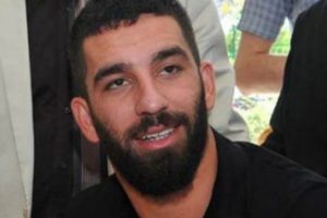 Arda Turan'a bir darbe de İdil Fırat'tan geldi...